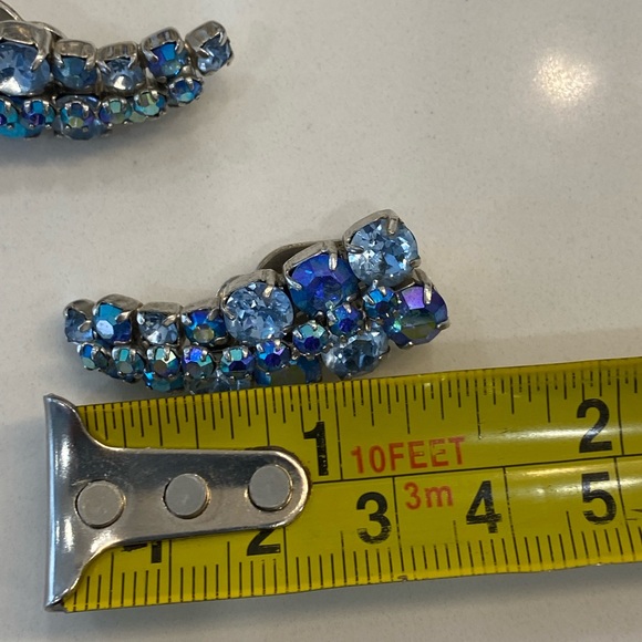 Vintage Sherman Clip on Earrings - Picture 2 of 7